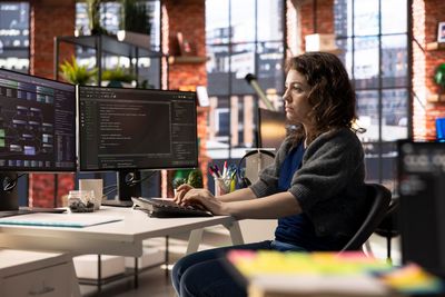 Should You Build Your Own Website or Hire a Designer?